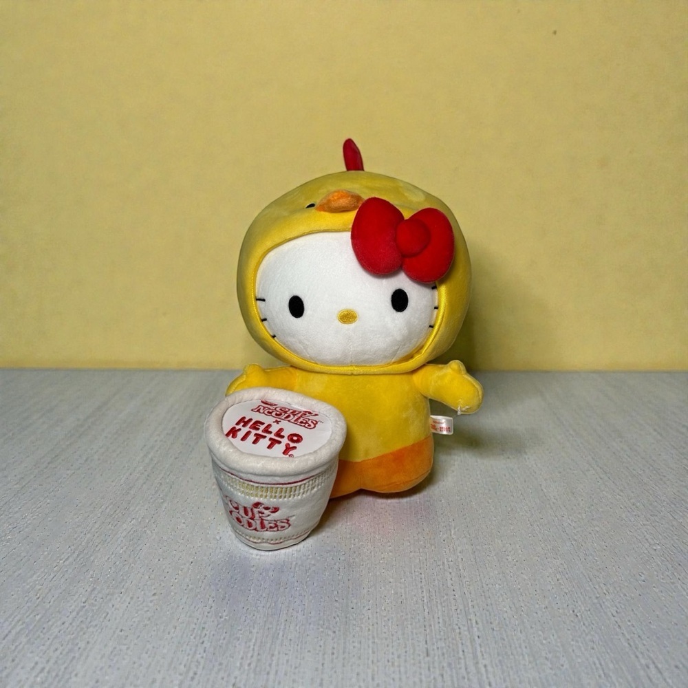 Kidrobot Sanrio Hello Kitty Nissin Chicken Cup Noodle Plush